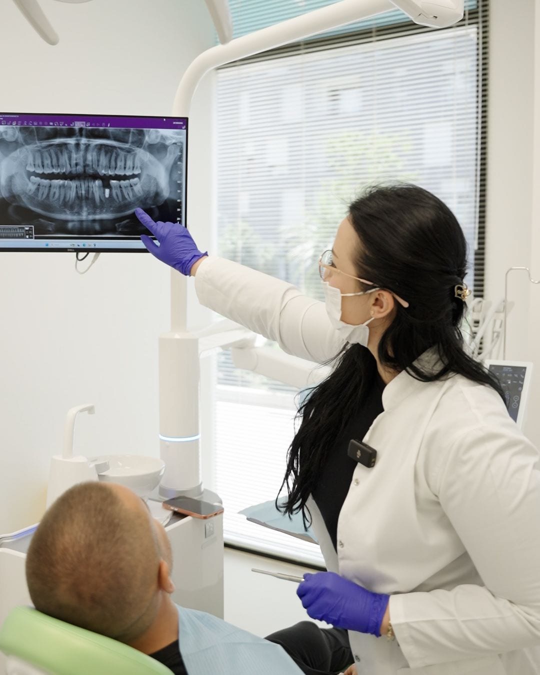 Impianti Dentali: Albania o Turchia? Confronto Onesto su Costi e Qualità